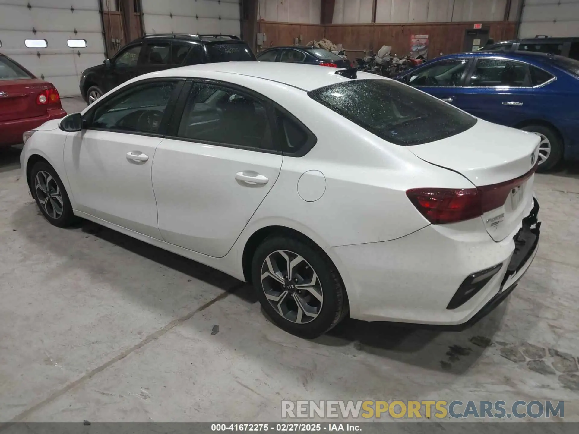 3 fotografías del automóvil dañado 3KPF24AD2ME287500 KIA FORTE 2021