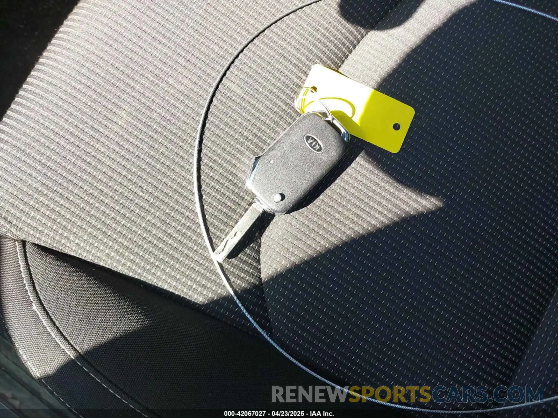 11 fotografías del automóvil dañado 3KPF24AD2ME334010 KIA FORTE 2021