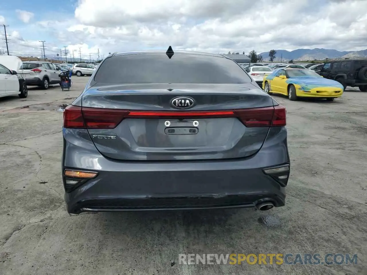 6 fotografías del automóvil dañado 3KPF24AD2ME335576 KIA FORTE 2021
