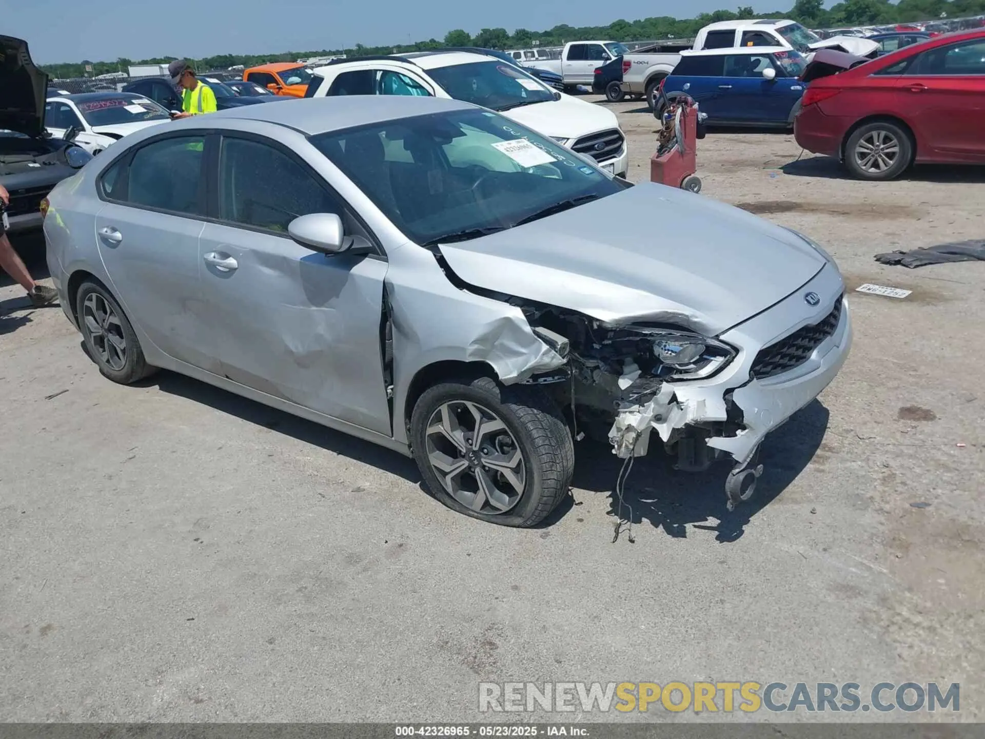 1 fotografías del automóvil dañado 3KPF24AD2ME383398 KIA FORTE 2021