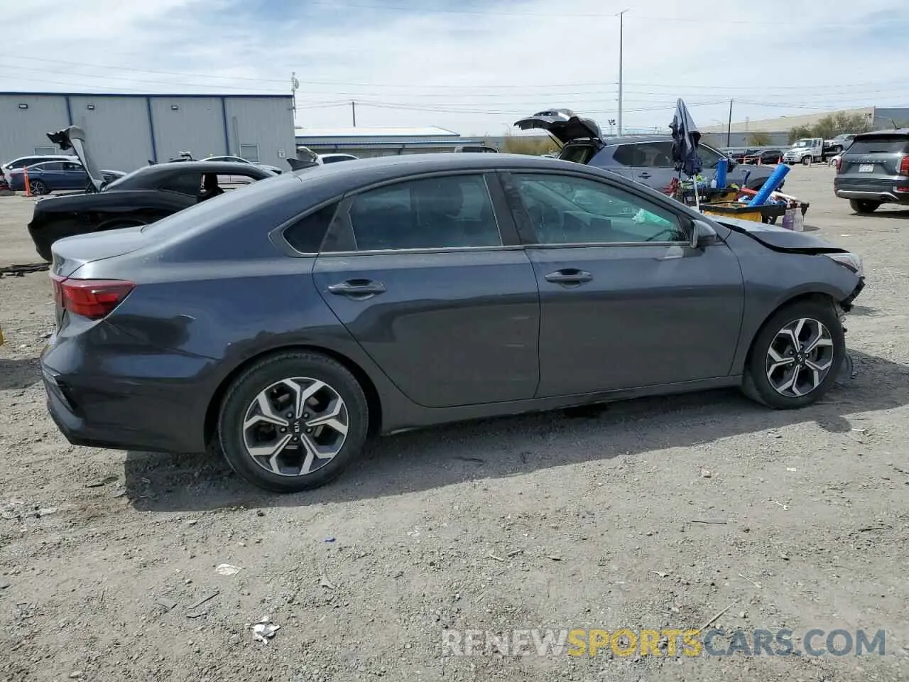 3 fotografías del automóvil dañado 3KPF24AD3ME303557 KIA FORTE 2021