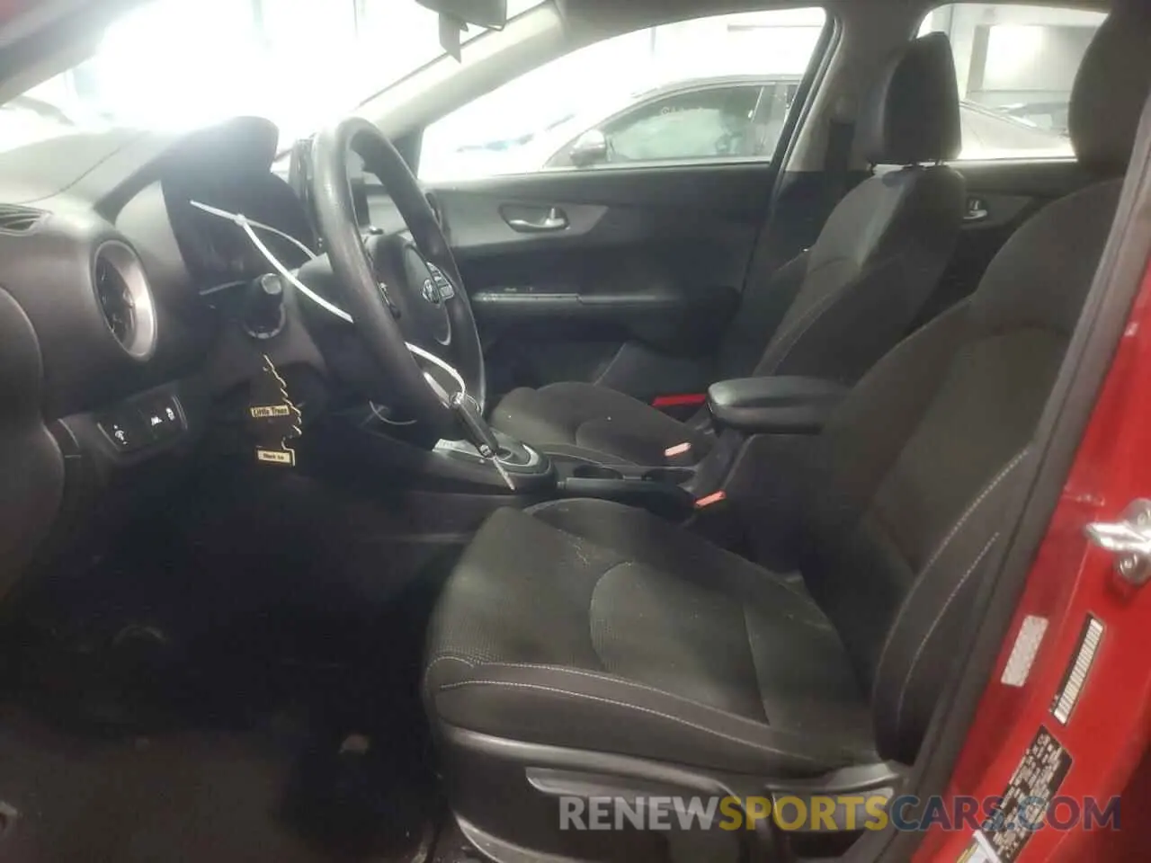 7 fotografías del automóvil dañado 3KPF24AD3ME317264 KIA FORTE 2021