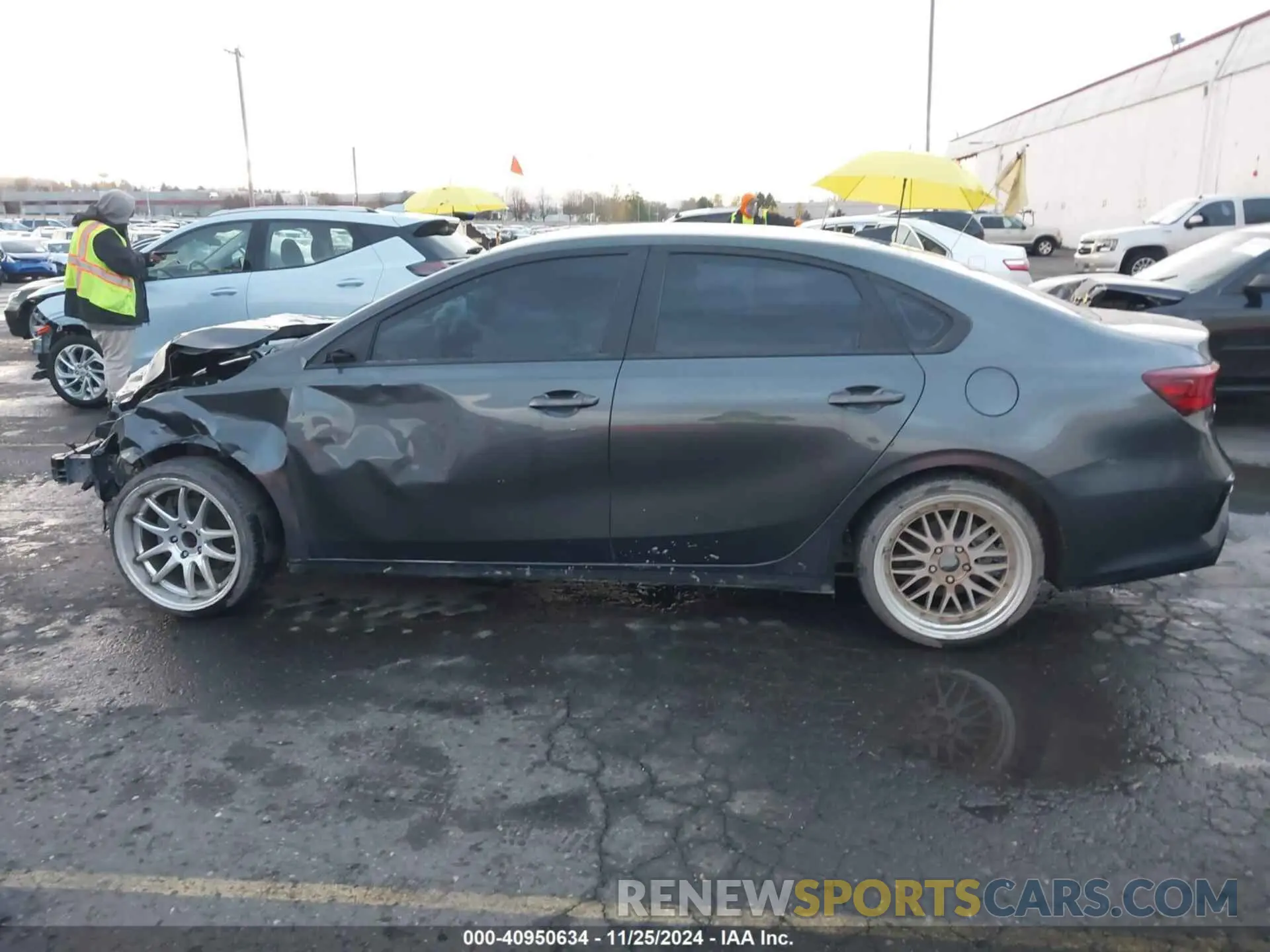 15 fotografías del automóvil dañado 3KPF24AD3ME343735 KIA FORTE 2021