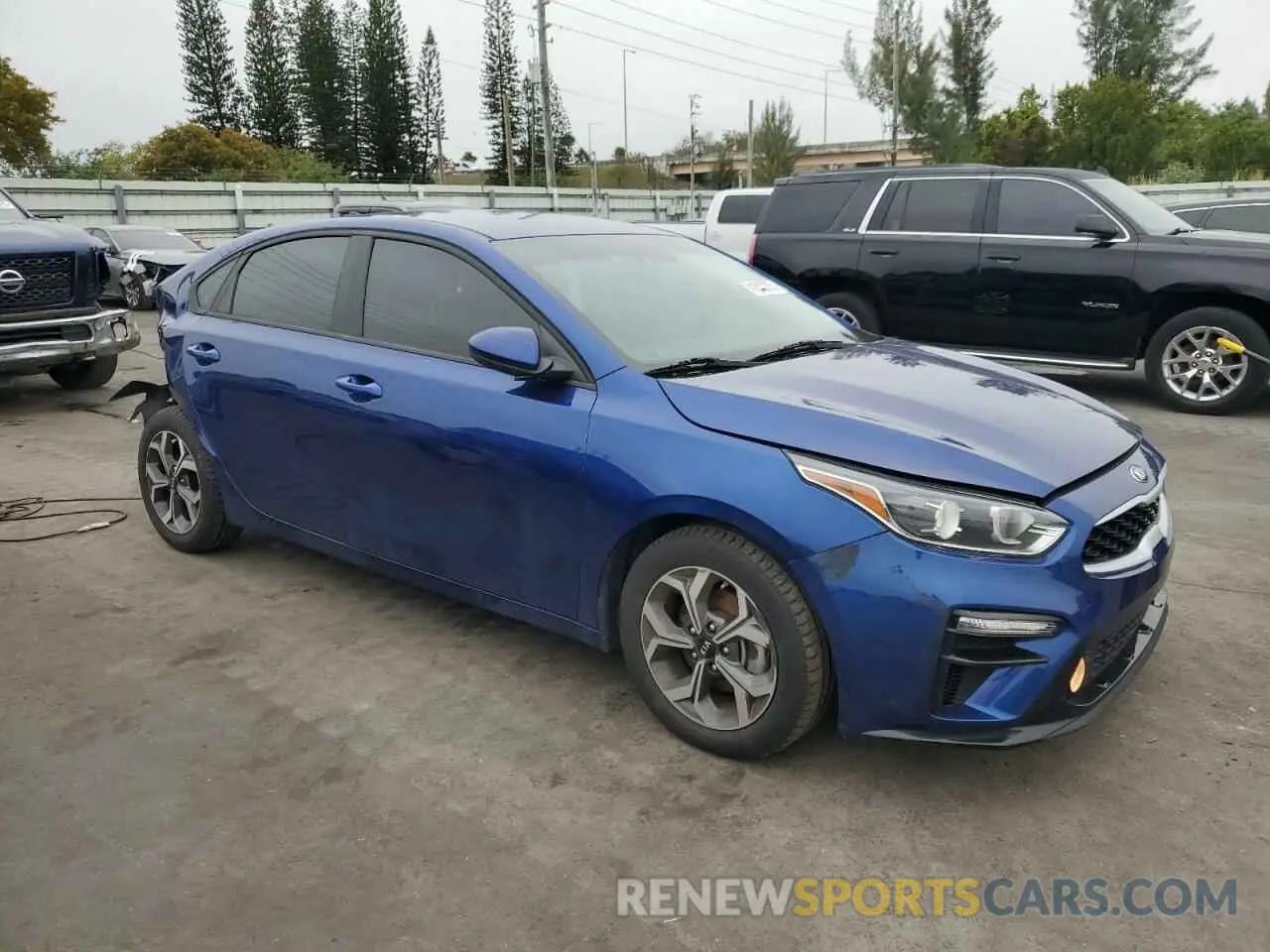 4 fotografías del automóvil dañado 3KPF24AD3ME369879 KIA FORTE 2021