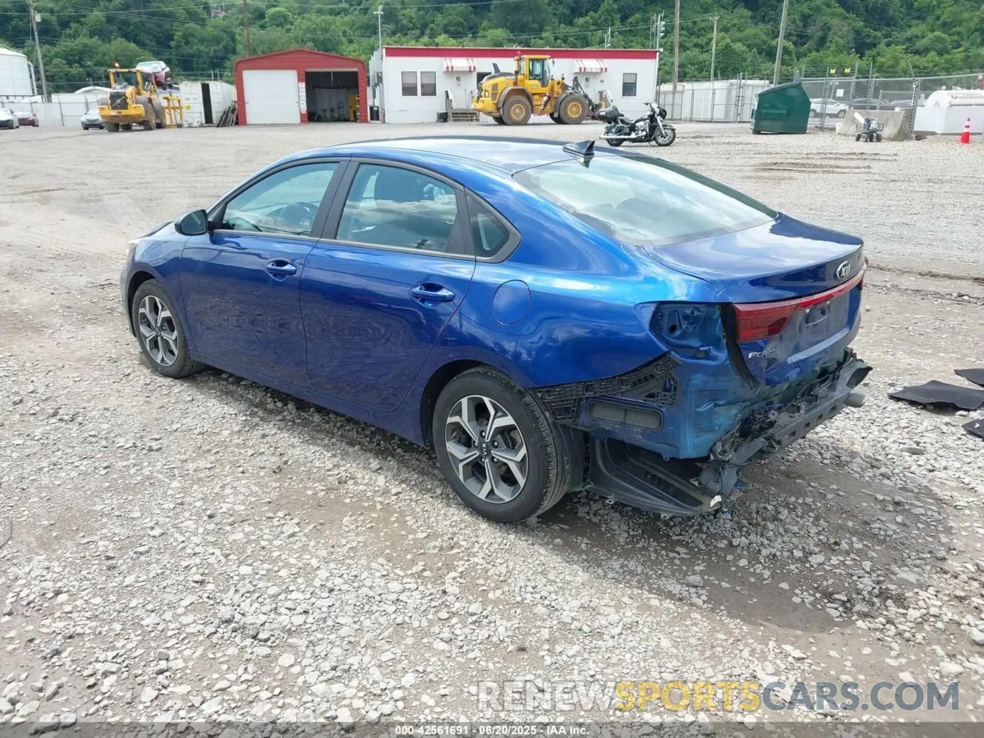 3 fotografías del automóvil dañado 3KPF24AD3ME399996 KIA FORTE 2021