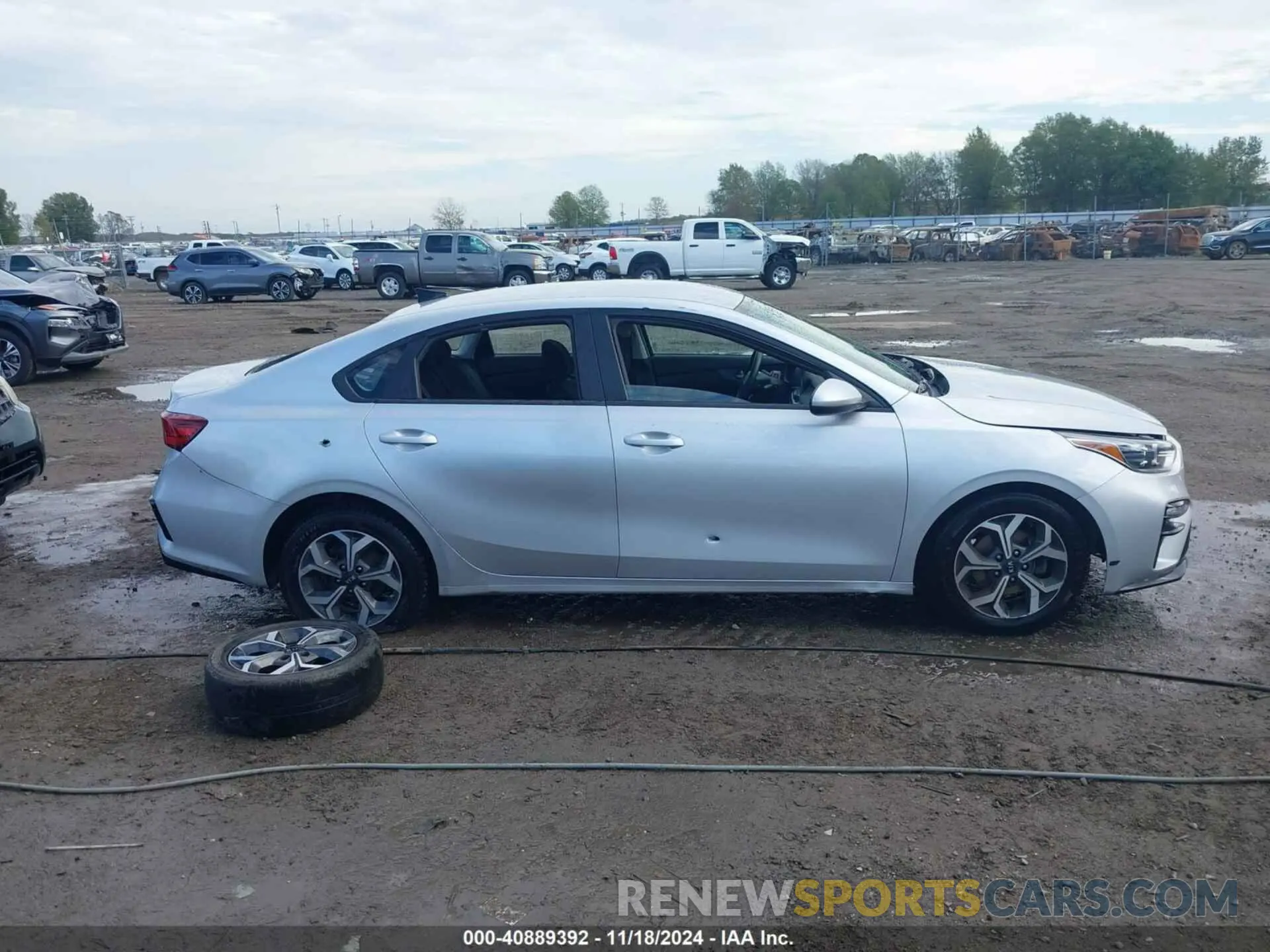 13 fotografías del automóvil dañado 3KPF24AD4ME338334 KIA FORTE 2021