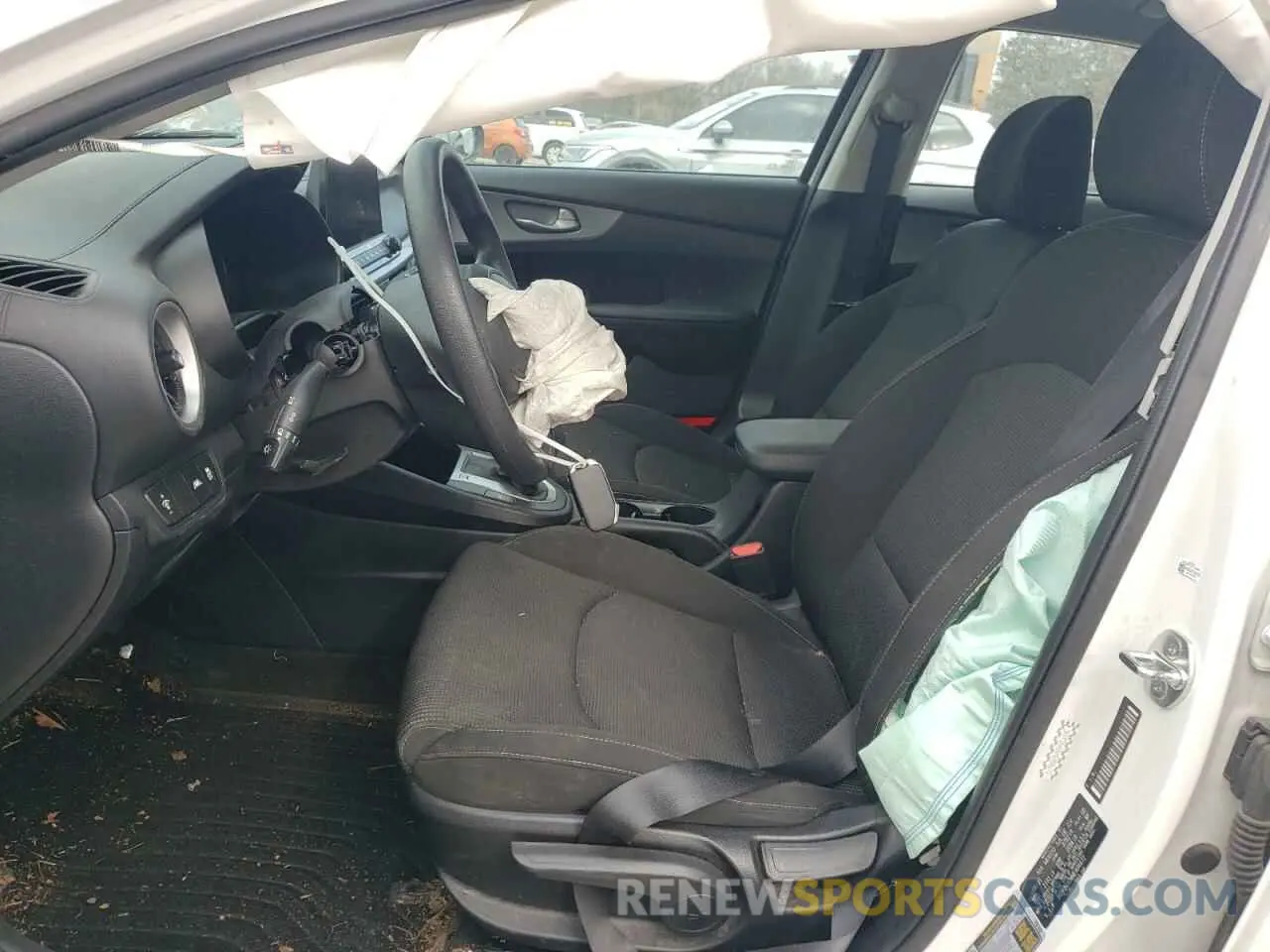 7 fotografías del automóvil dañado 3KPF24AD4ME404672 KIA FORTE 2021