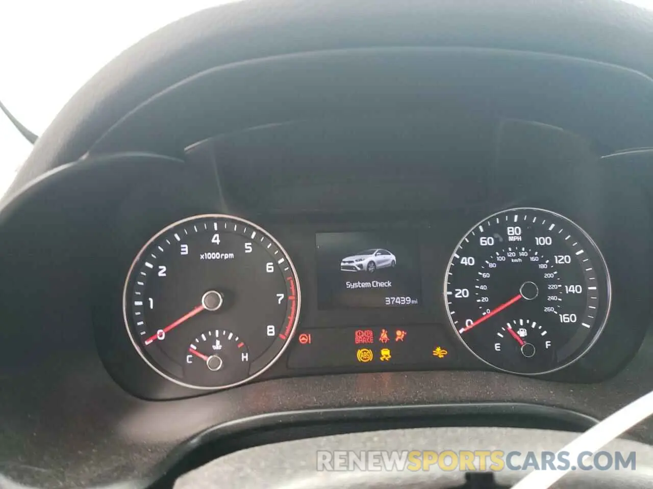 9 fotografías del automóvil dañado 3KPF24AD4ME404672 KIA FORTE 2021