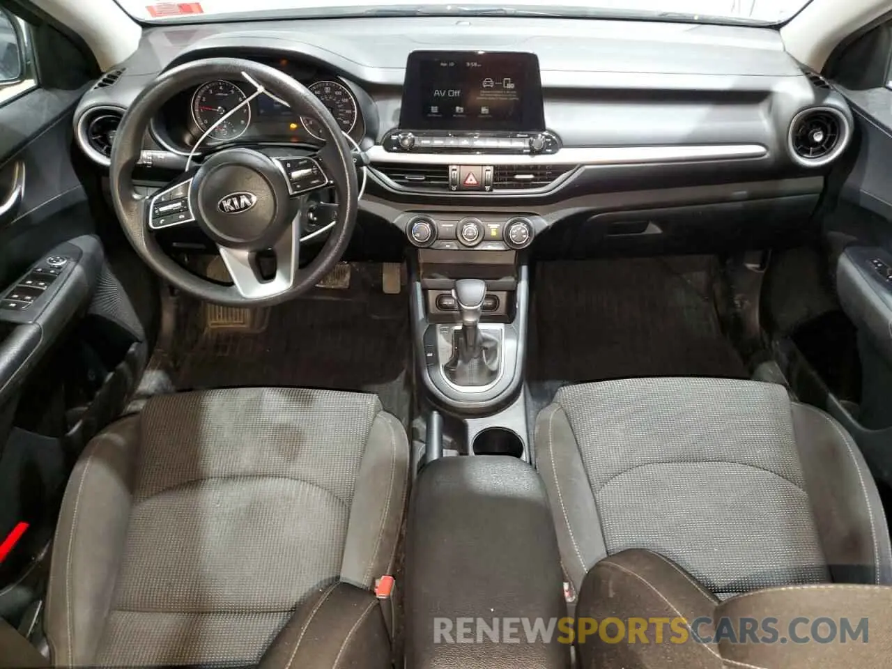 8 fotografías del automóvil dañado 3KPF24AD5ME268472 KIA FORTE 2021