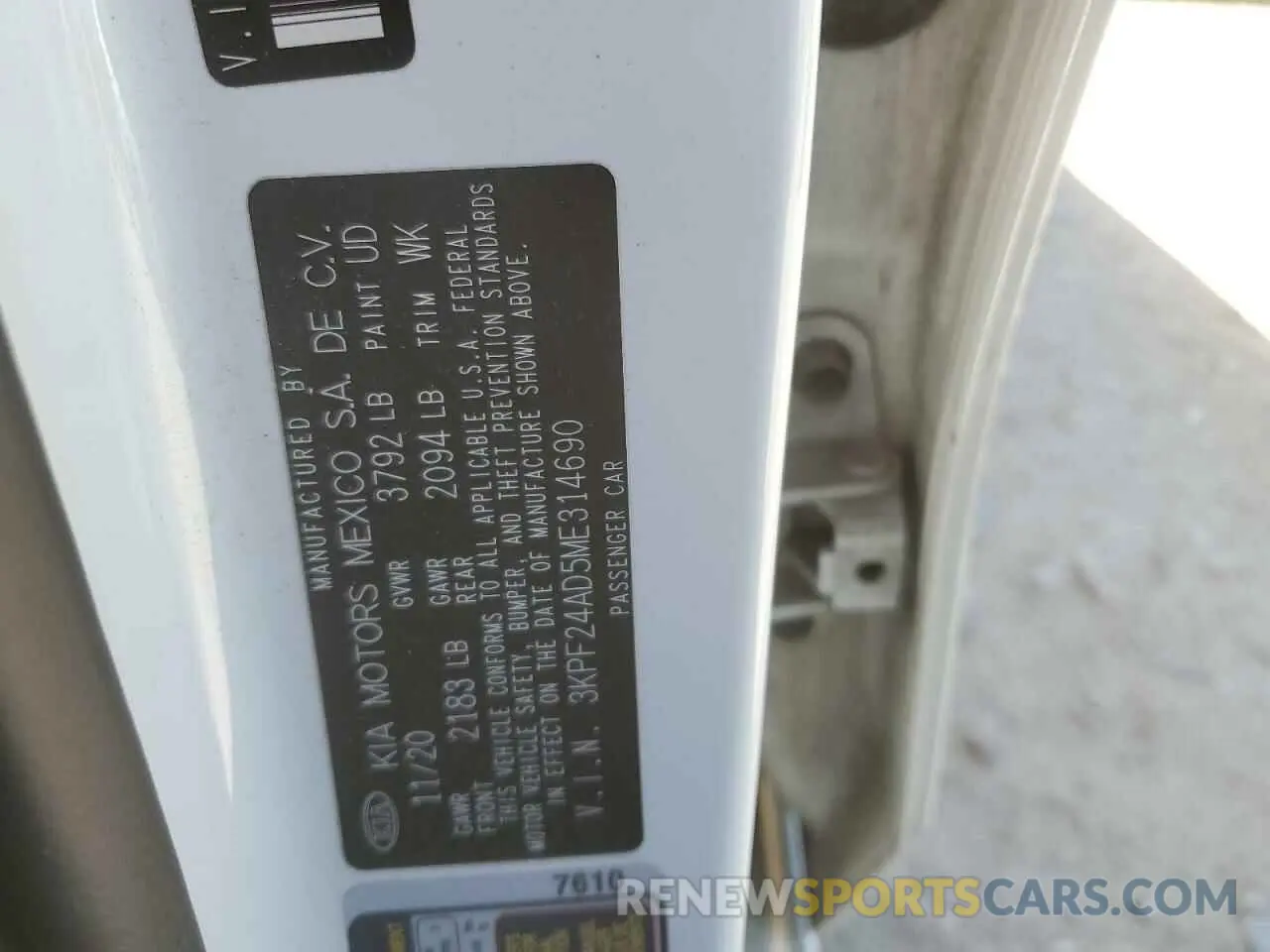 12 fotografías del automóvil dañado 3KPF24AD5ME314690 KIA FORTE 2021