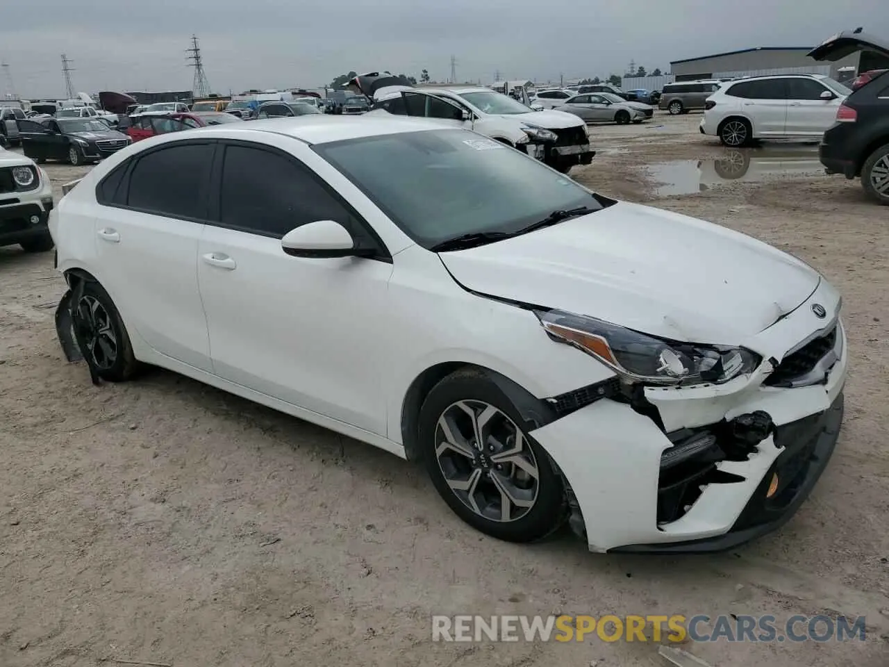 4 fotografías del automóvil dañado 3KPF24AD5ME335832 KIA FORTE 2021