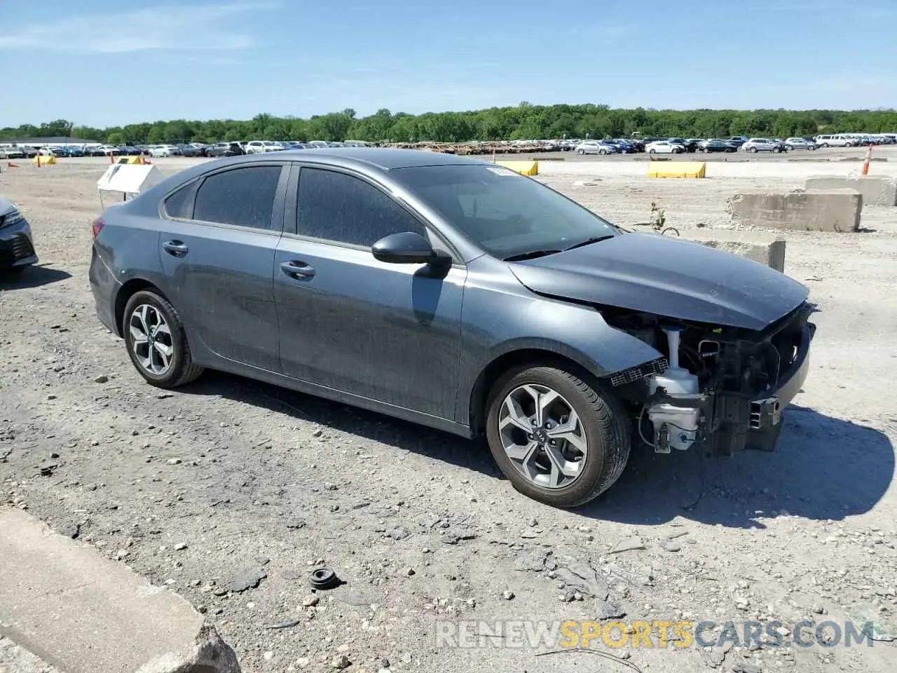 4 fotografías del automóvil dañado 3KPF24AD5ME348919 KIA FORTE 2021