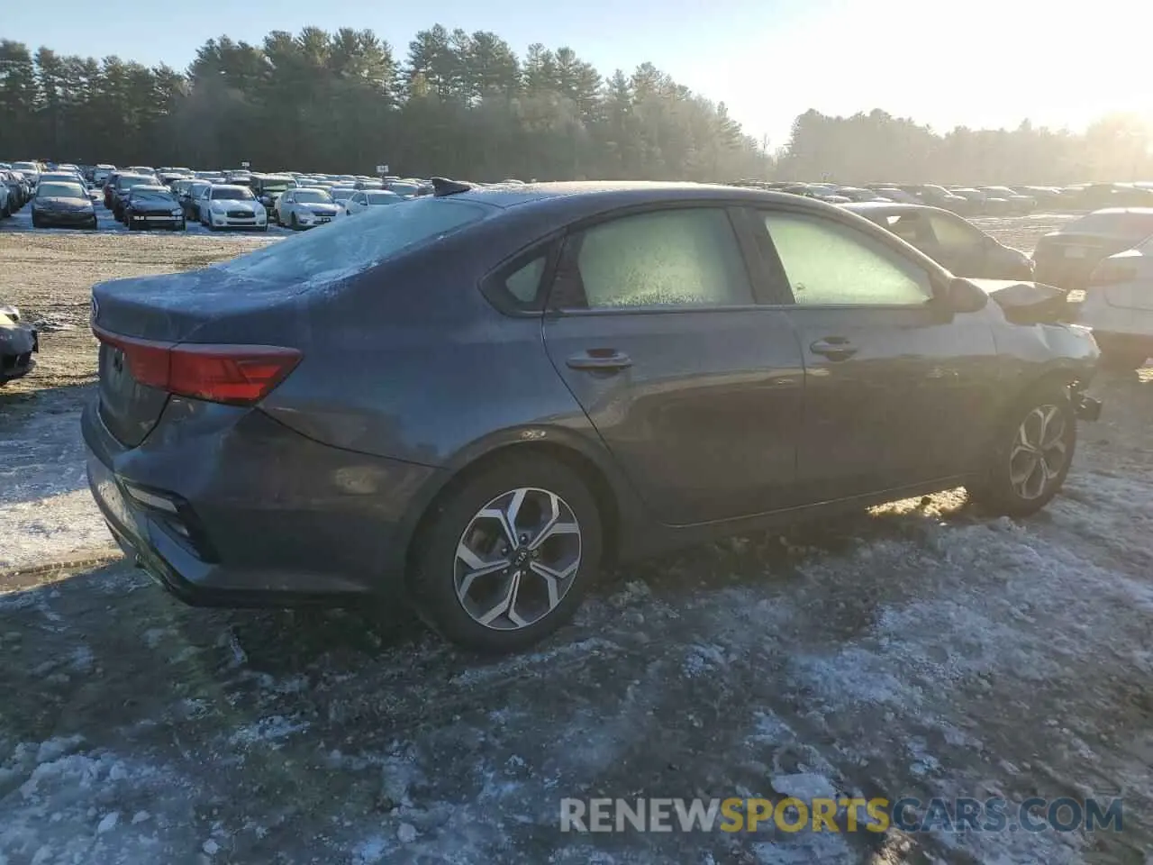 3 fotografías del automóvil dañado 3KPF24AD6ME273678 KIA FORTE 2021