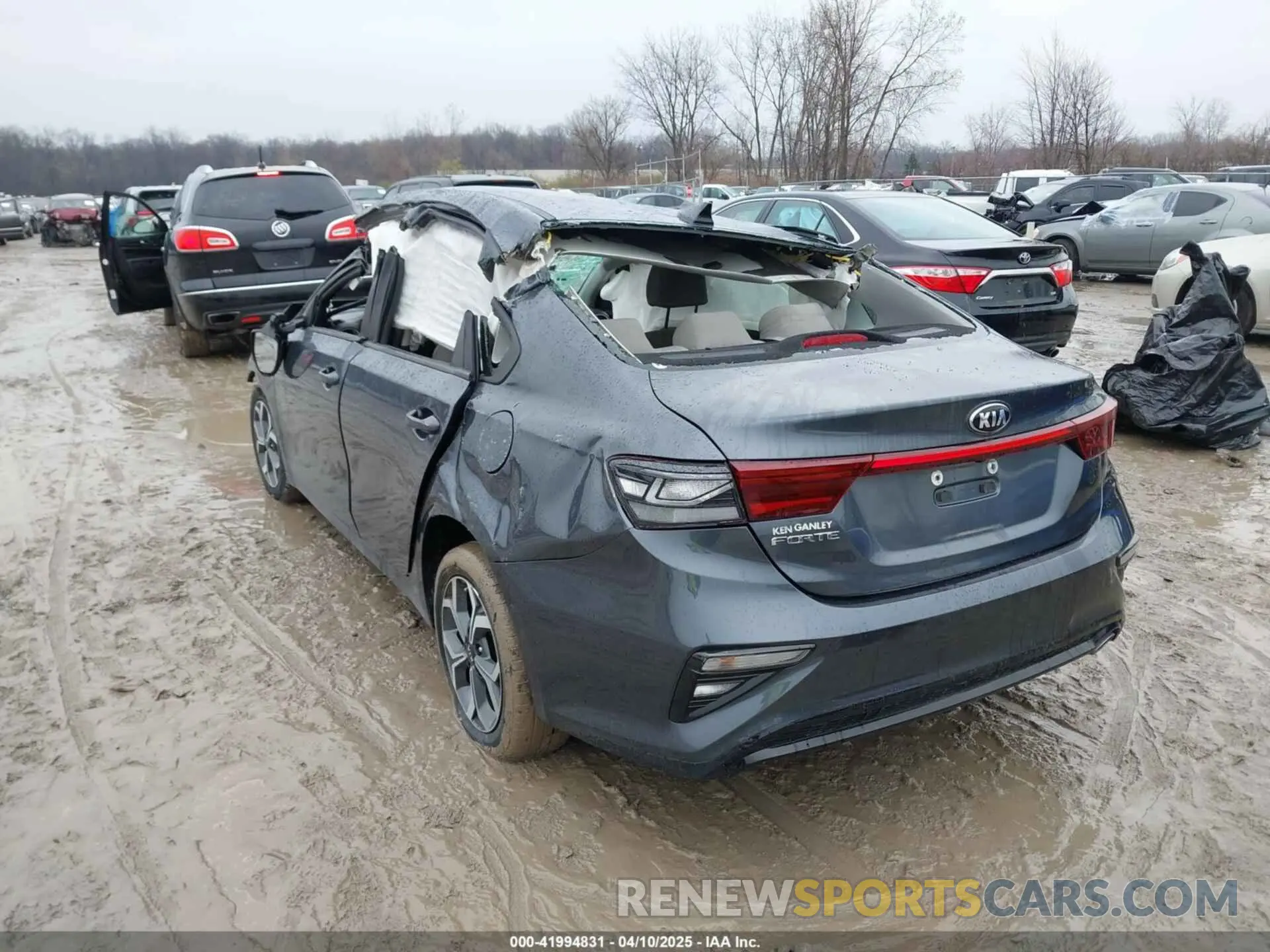 3 fotografías del automóvil dañado 3KPF24AD6ME300801 KIA FORTE 2021