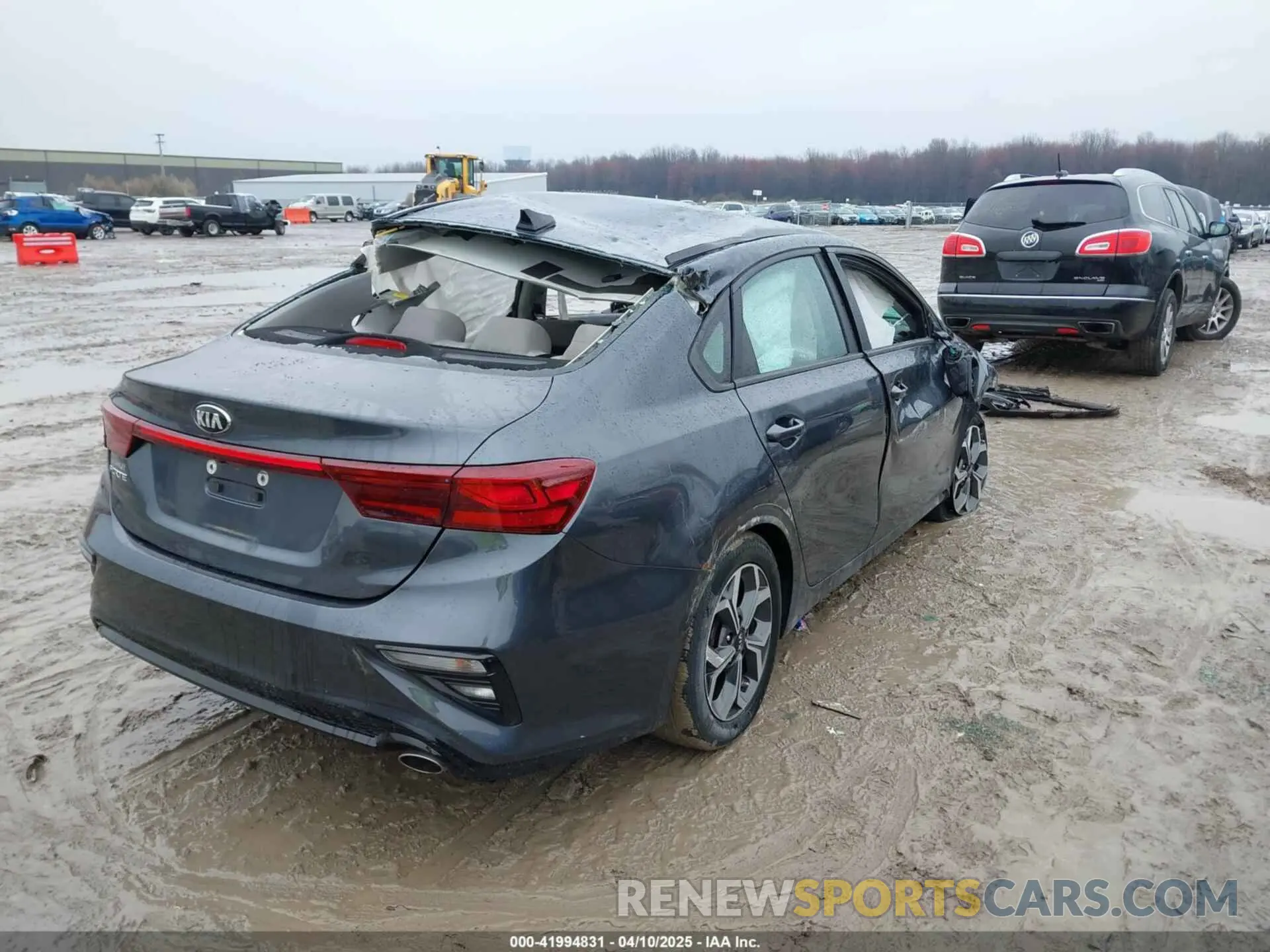 4 fotografías del automóvil dañado 3KPF24AD6ME300801 KIA FORTE 2021