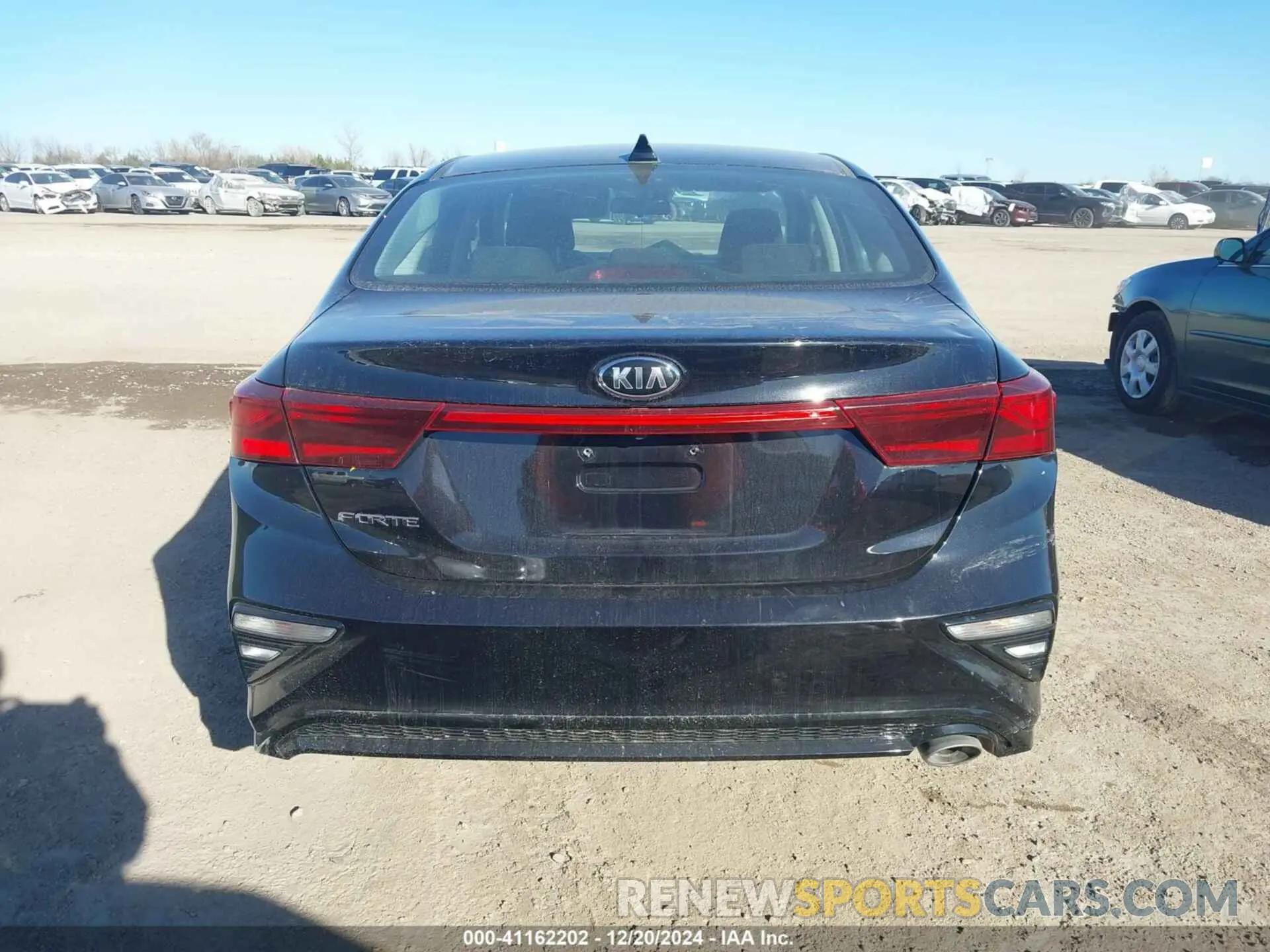 15 fotografías del automóvil dañado 3KPF24AD6ME308462 KIA FORTE 2021