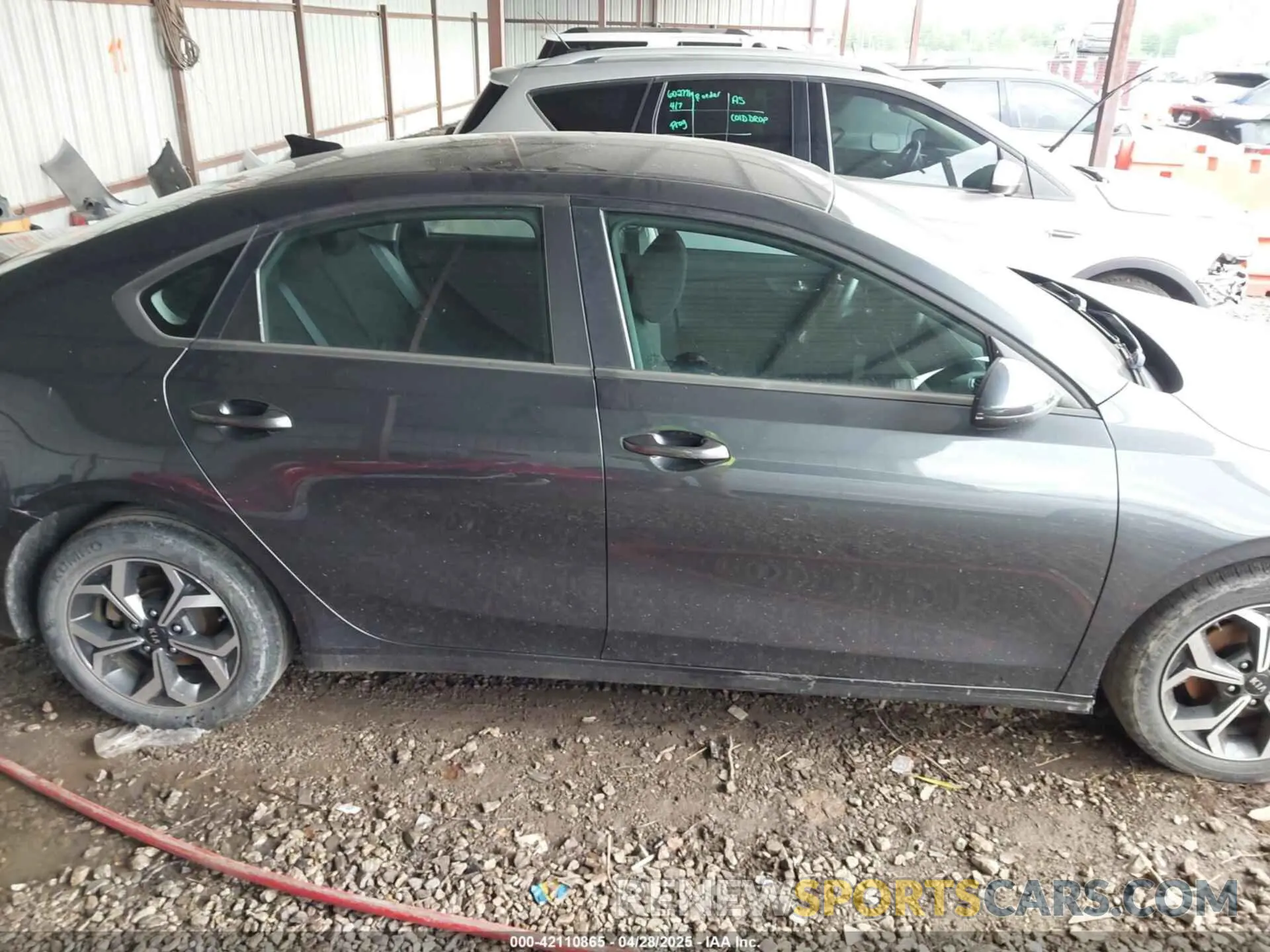 14 fotografías del automóvil dañado 3KPF24AD6ME323317 KIA FORTE 2021