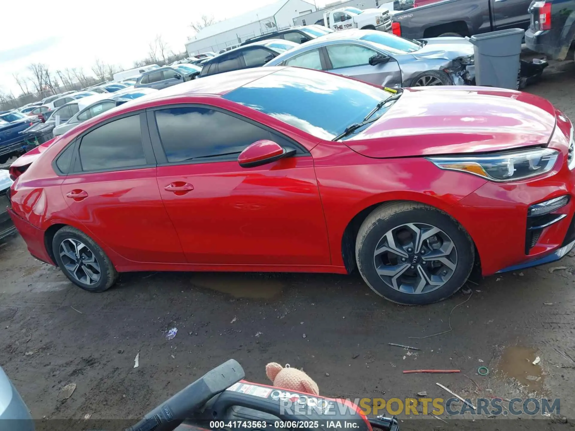 13 fotografías del automóvil dañado 3KPF24AD6ME324595 KIA FORTE 2021