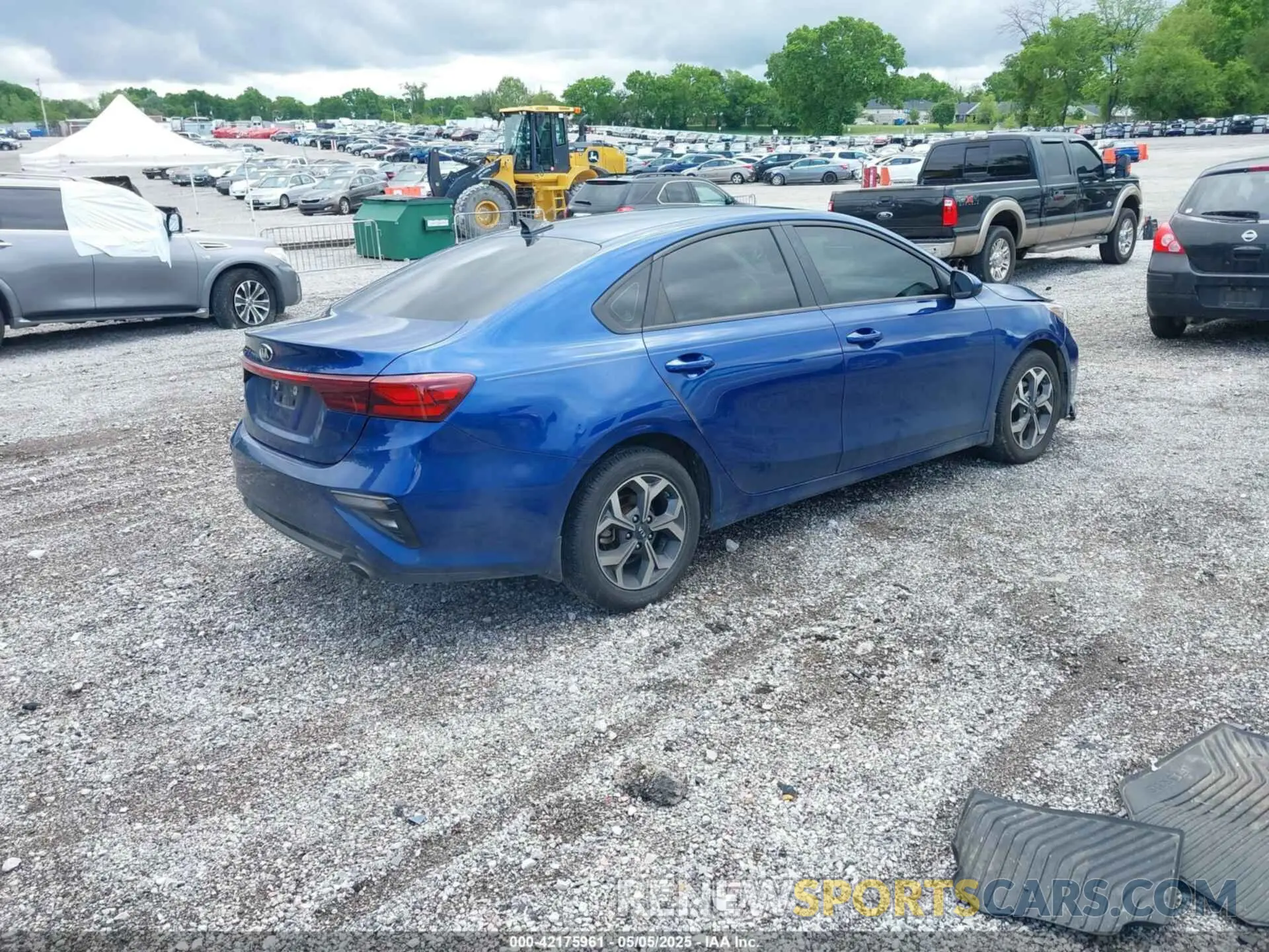 4 fotografías del automóvil dañado 3KPF24AD6ME345740 KIA FORTE 2021