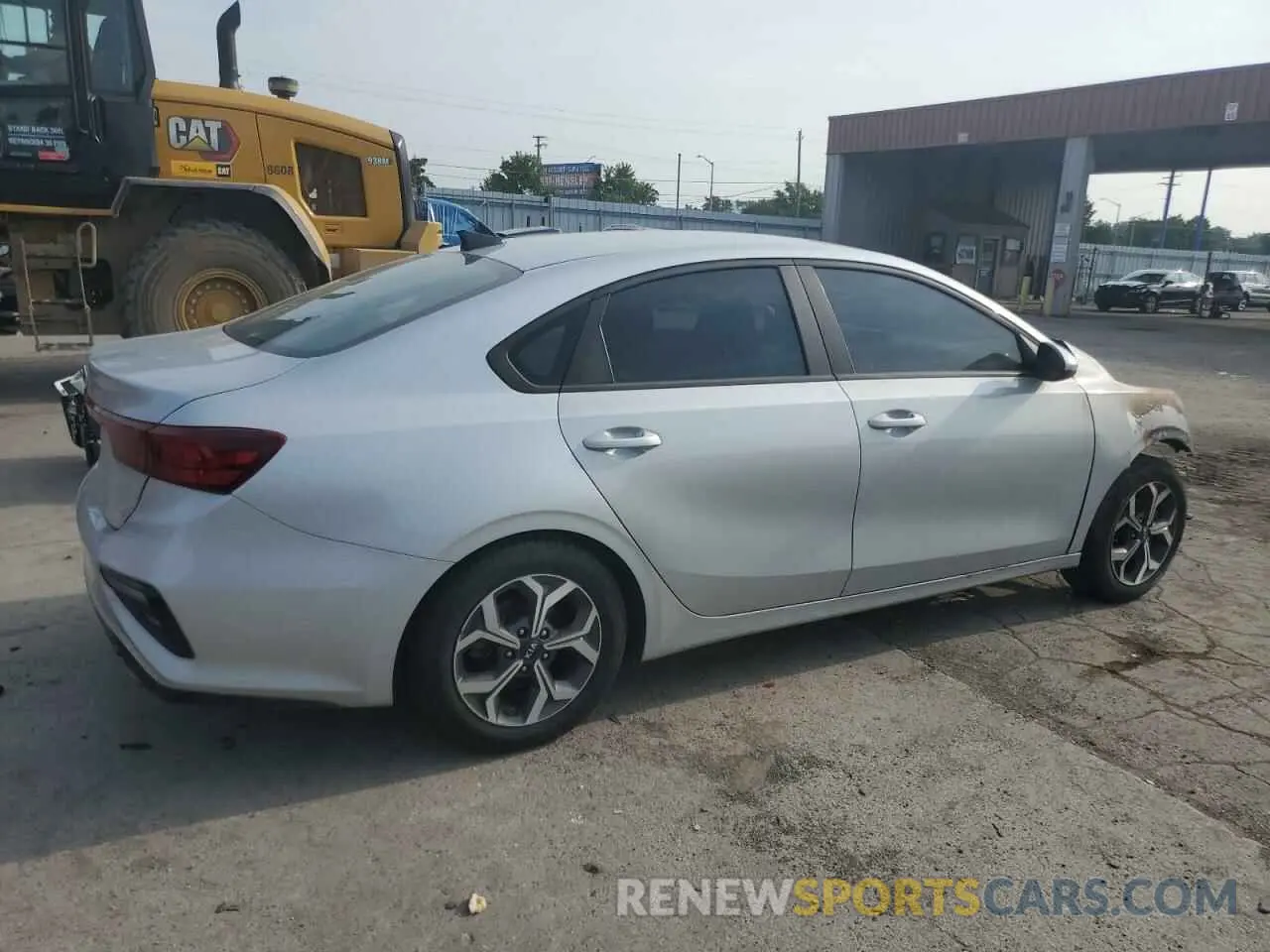 3 fotografías del automóvil dañado 3KPF24AD6ME346709 KIA FORTE 2021