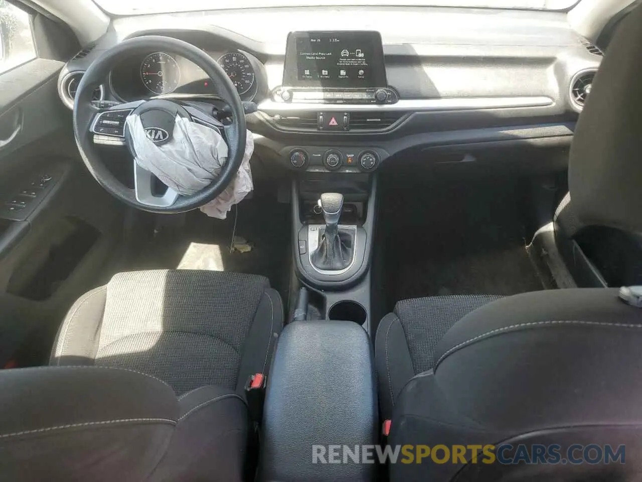 8 fotografías del automóvil dañado 3KPF24AD6ME350730 KIA FORTE 2021