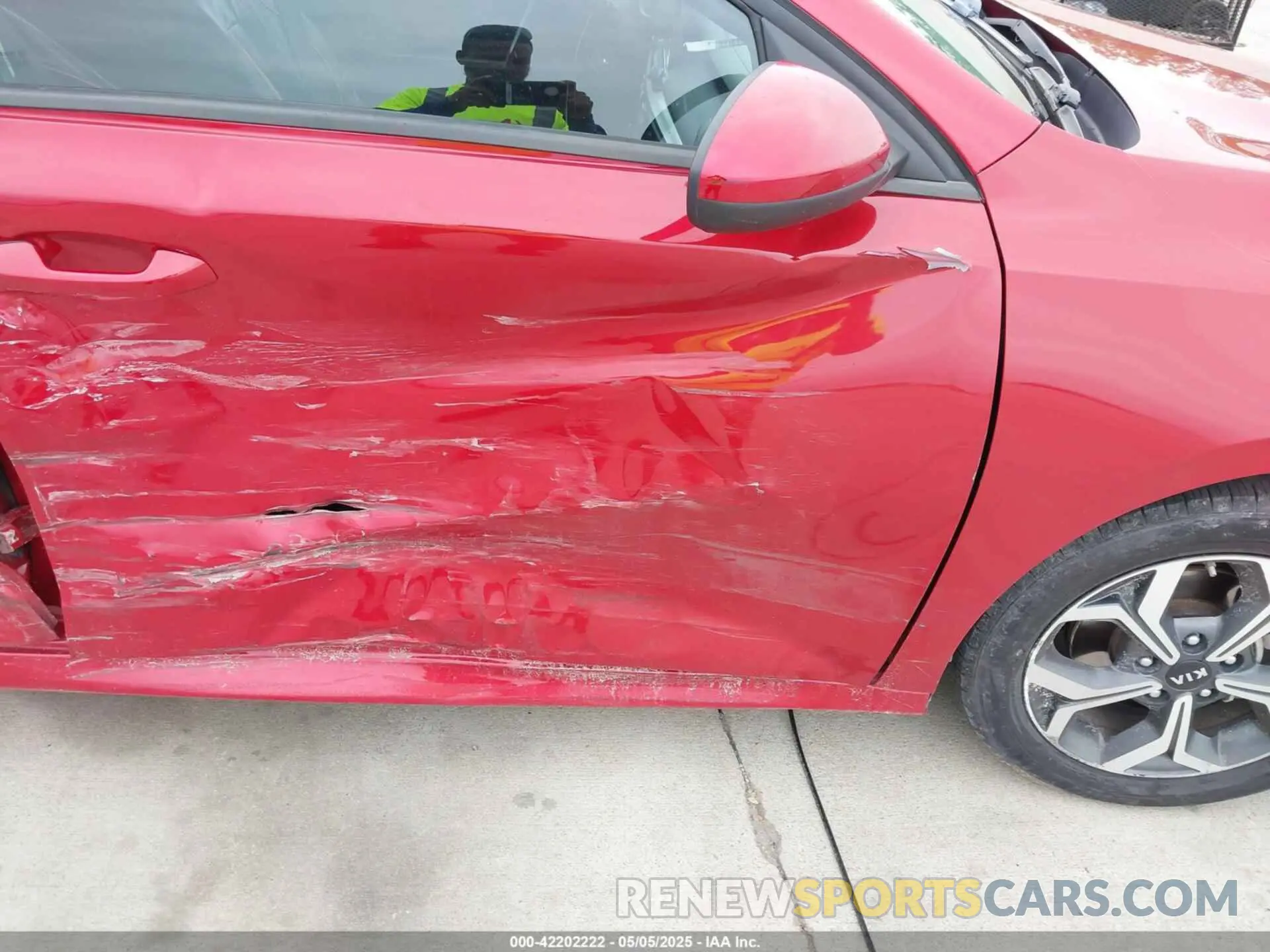 17 fotografías del automóvil dañado 3KPF24AD6ME361887 KIA FORTE 2021