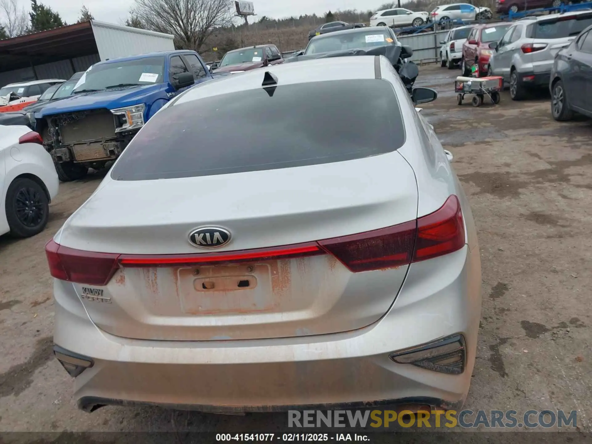 16 fotografías del automóvil dañado 3KPF24AD6ME362733 KIA FORTE 2021