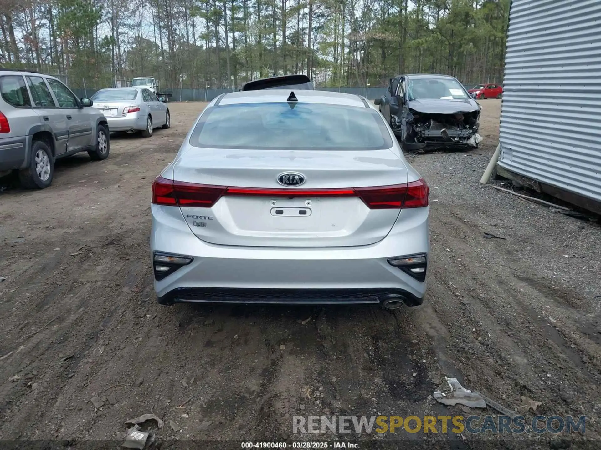 16 fotografías del automóvil dañado 3KPF24AD6ME370640 KIA FORTE 2021