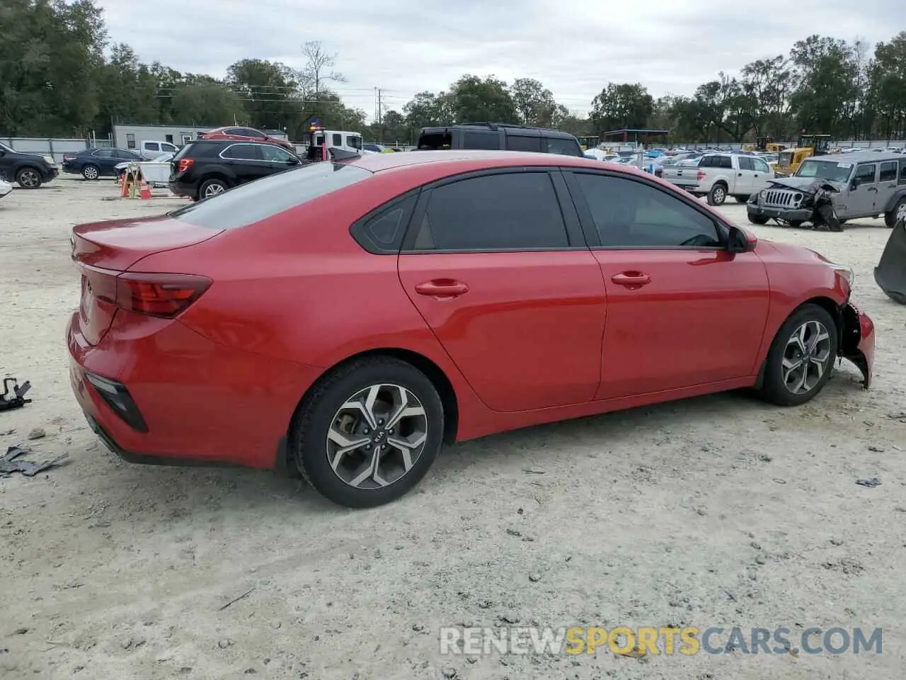 3 fotografías del automóvil dañado 3KPF24AD6ME379676 KIA FORTE 2021