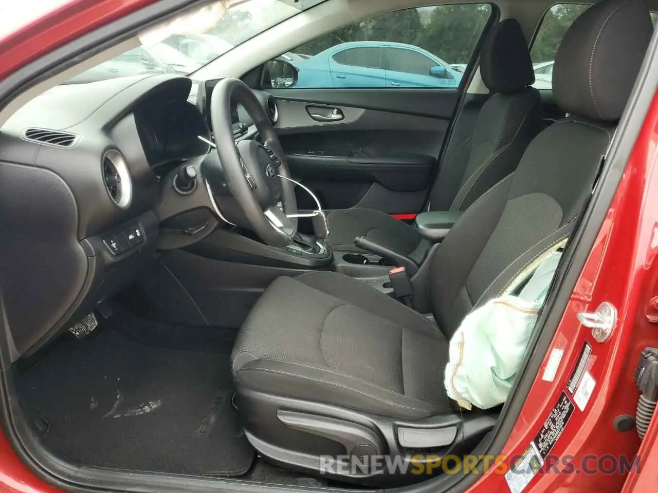 7 fotografías del automóvil dañado 3KPF24AD6ME379676 KIA FORTE 2021