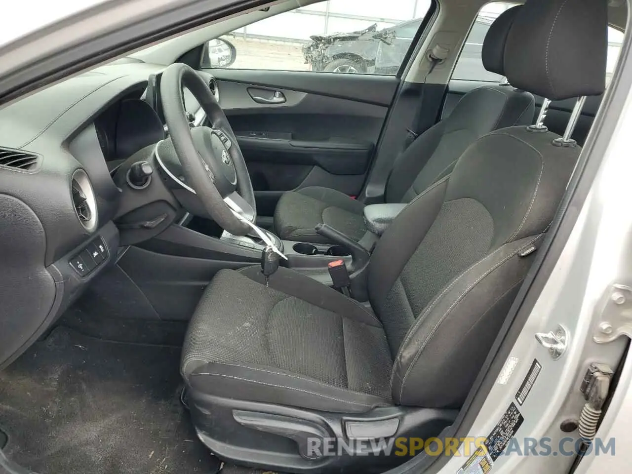 7 fotografías del automóvil dañado 3KPF24AD7ME306994 KIA FORTE 2021