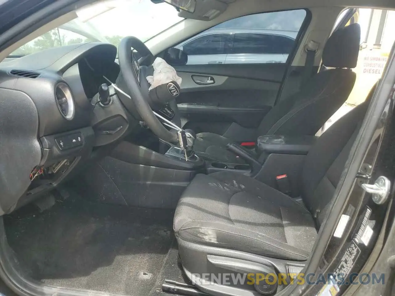 7 fotografías del automóvil dañado 3KPF24AD7ME330390 KIA FORTE 2021