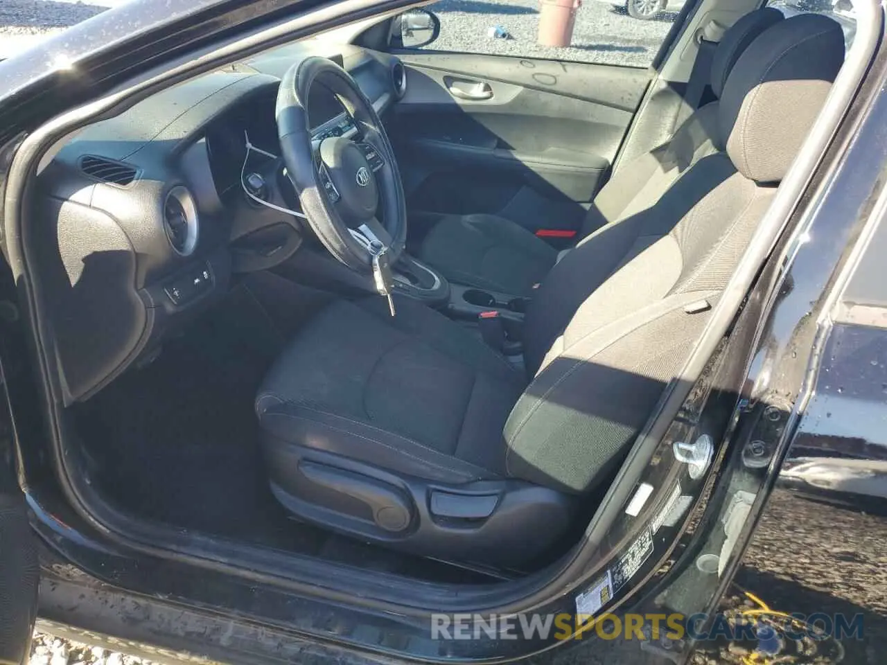 7 fotografías del automóvil dañado 3KPF24AD7ME353524 KIA FORTE 2021