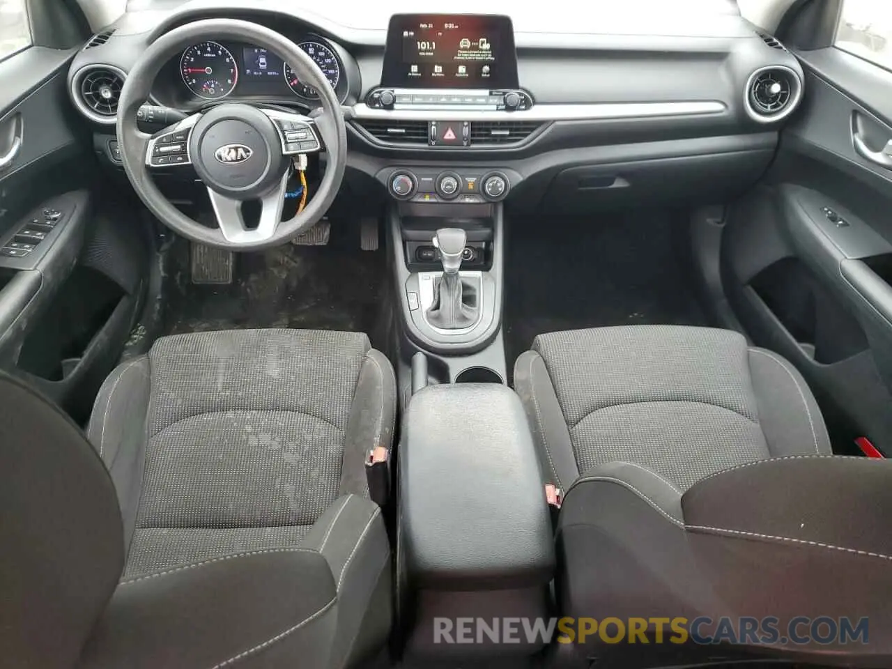 8 fotografías del automóvil dañado 3KPF24AD7ME359565 KIA FORTE 2021