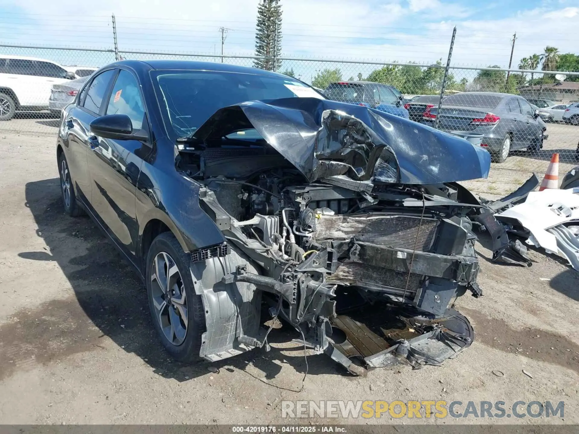 1 fotografías del automóvil dañado 3KPF24AD7ME363096 KIA FORTE 2021