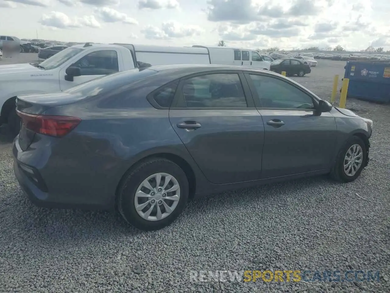 3 fotografías del automóvil dañado 3KPF24AD7ME377242 KIA FORTE 2021