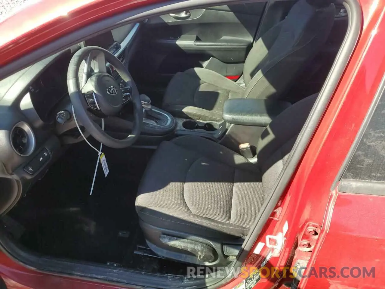 7 fotografías del automóvil dañado 3KPF24AD7ME383798 KIA FORTE 2021