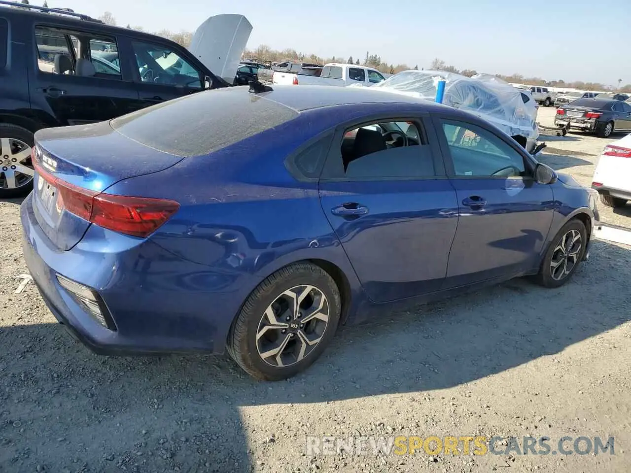 3 fotografías del automóvil dañado 3KPF24AD8ME267638 KIA FORTE 2021