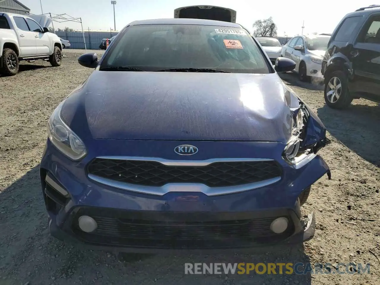5 fotografías del automóvil dañado 3KPF24AD8ME267638 KIA FORTE 2021