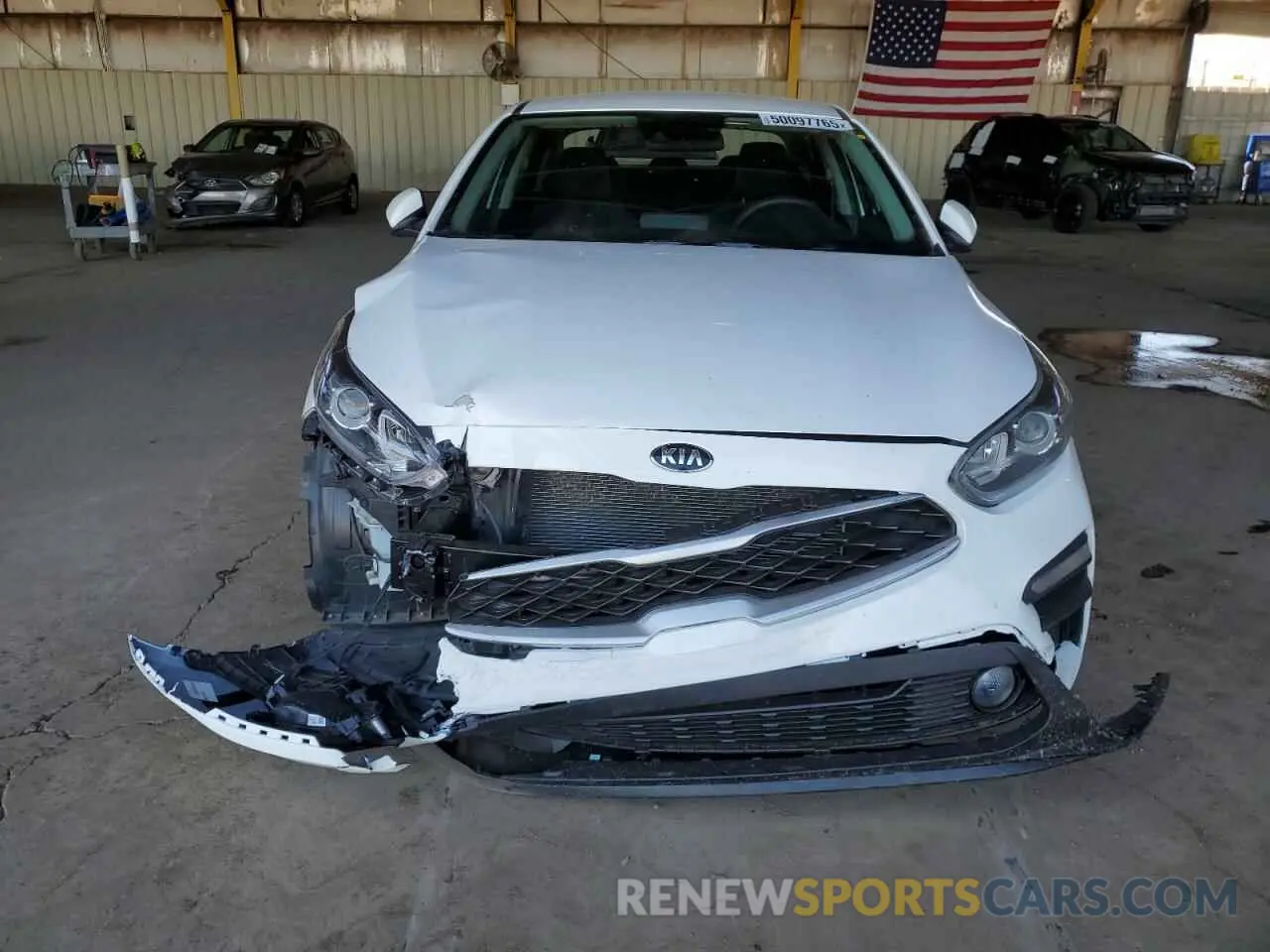 5 fotografías del automóvil dañado 3KPF24AD8ME275965 KIA FORTE 2021