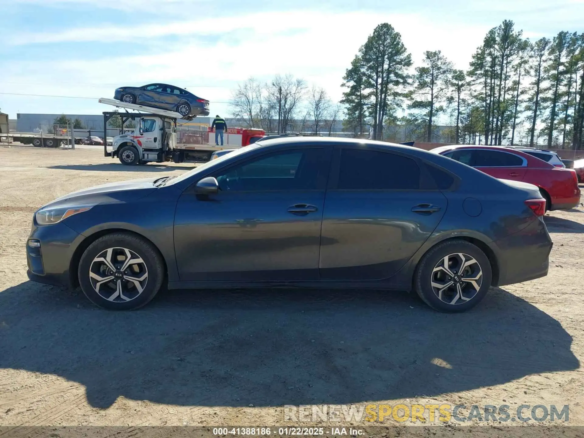 15 fotografías del automóvil dañado 3KPF24AD8ME308561 KIA FORTE 2021
