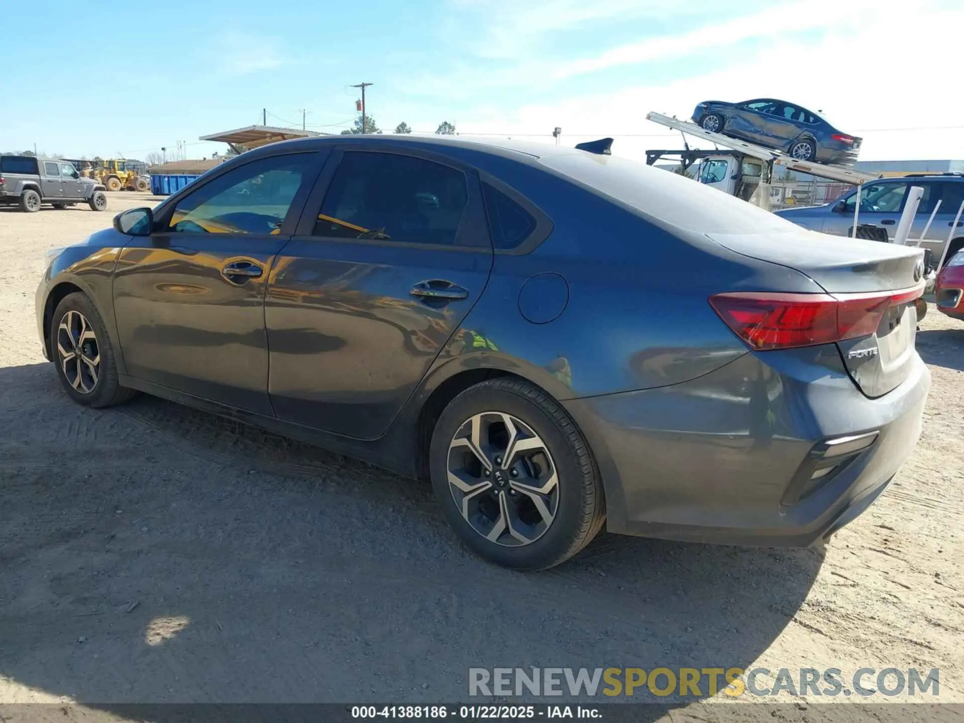 3 fotografías del automóvil dañado 3KPF24AD8ME308561 KIA FORTE 2021
