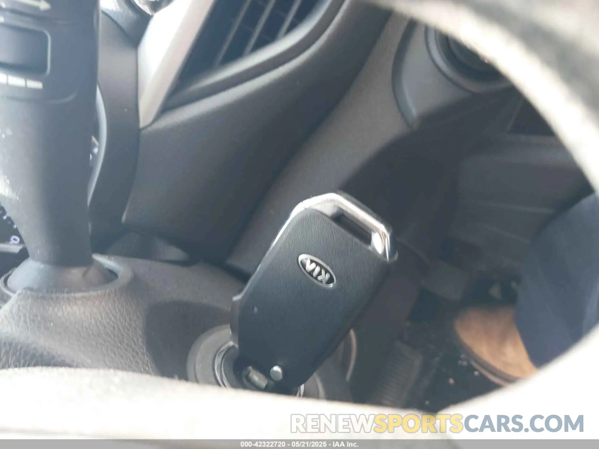 11 fotografías del automóvil dañado 3KPF24AD8ME394275 KIA FORTE 2021