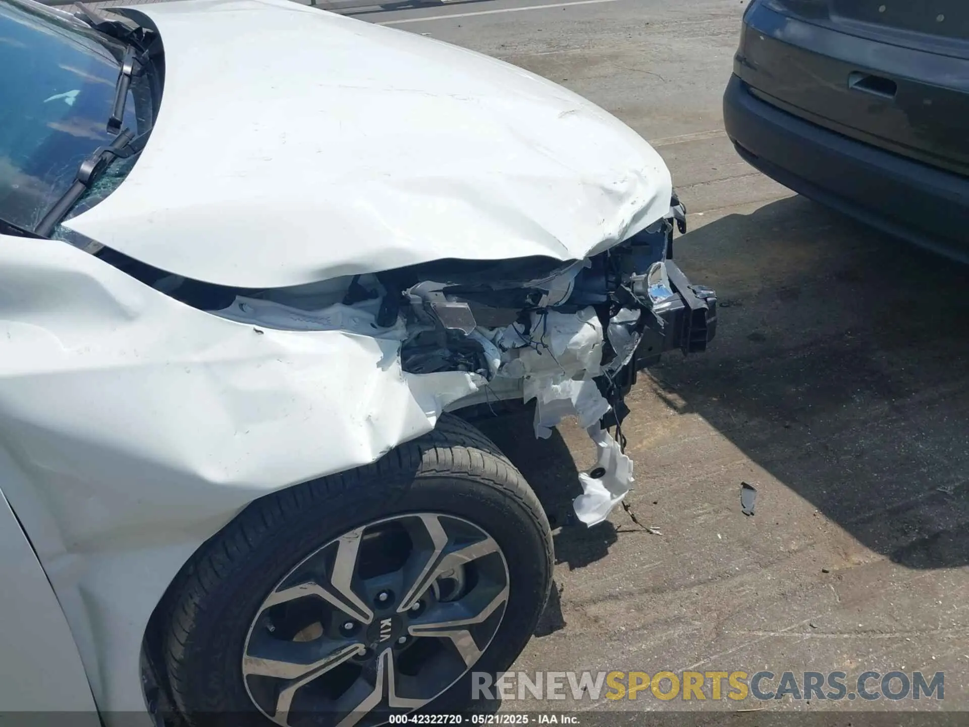6 fotografías del automóvil dañado 3KPF24AD8ME394275 KIA FORTE 2021