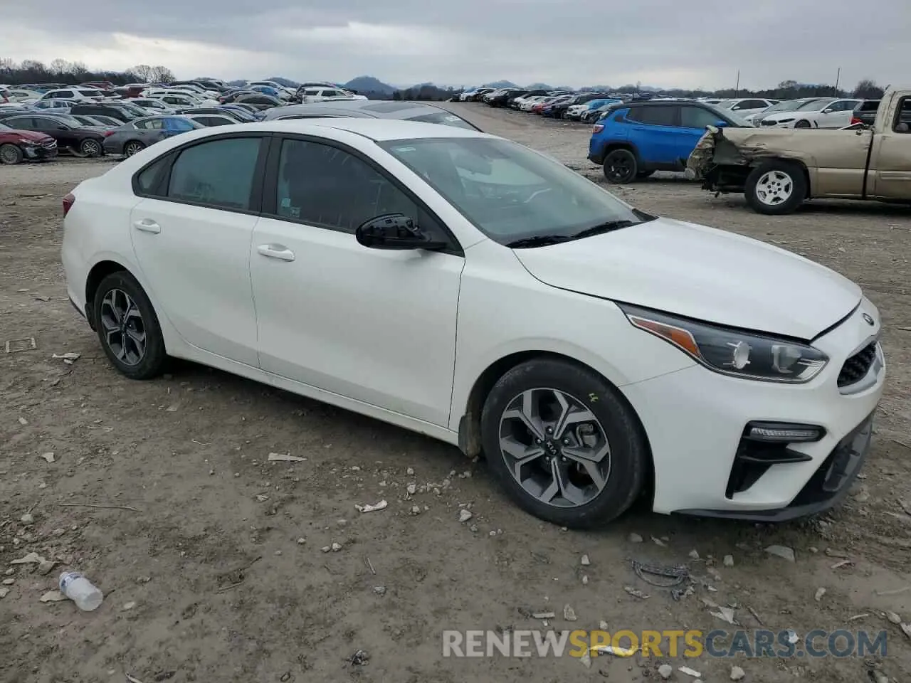 4 fotografías del automóvil dañado 3KPF24AD9ME266143 KIA FORTE 2021
