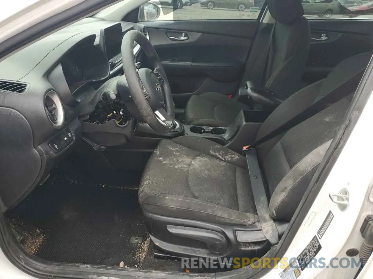 7 fotografías del automóvil dañado 3KPF24AD9ME266143 KIA FORTE 2021