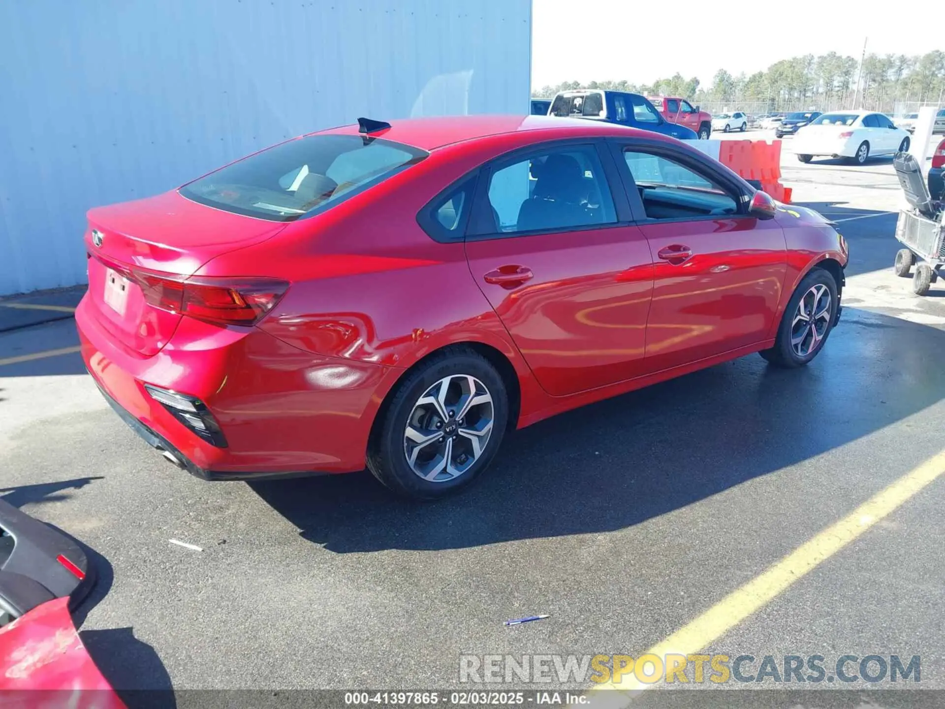4 fotografías del automóvil dañado 3KPF24AD9ME266594 KIA FORTE 2021