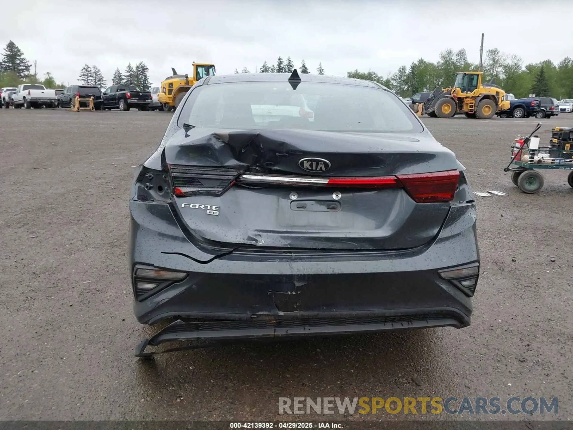 16 fotografías del automóvil dañado 3KPF24AD9ME267065 KIA FORTE 2021