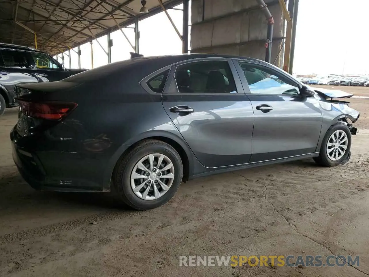 3 fotografías del automóvil dañado 3KPF24AD9ME320024 KIA FORTE 2021