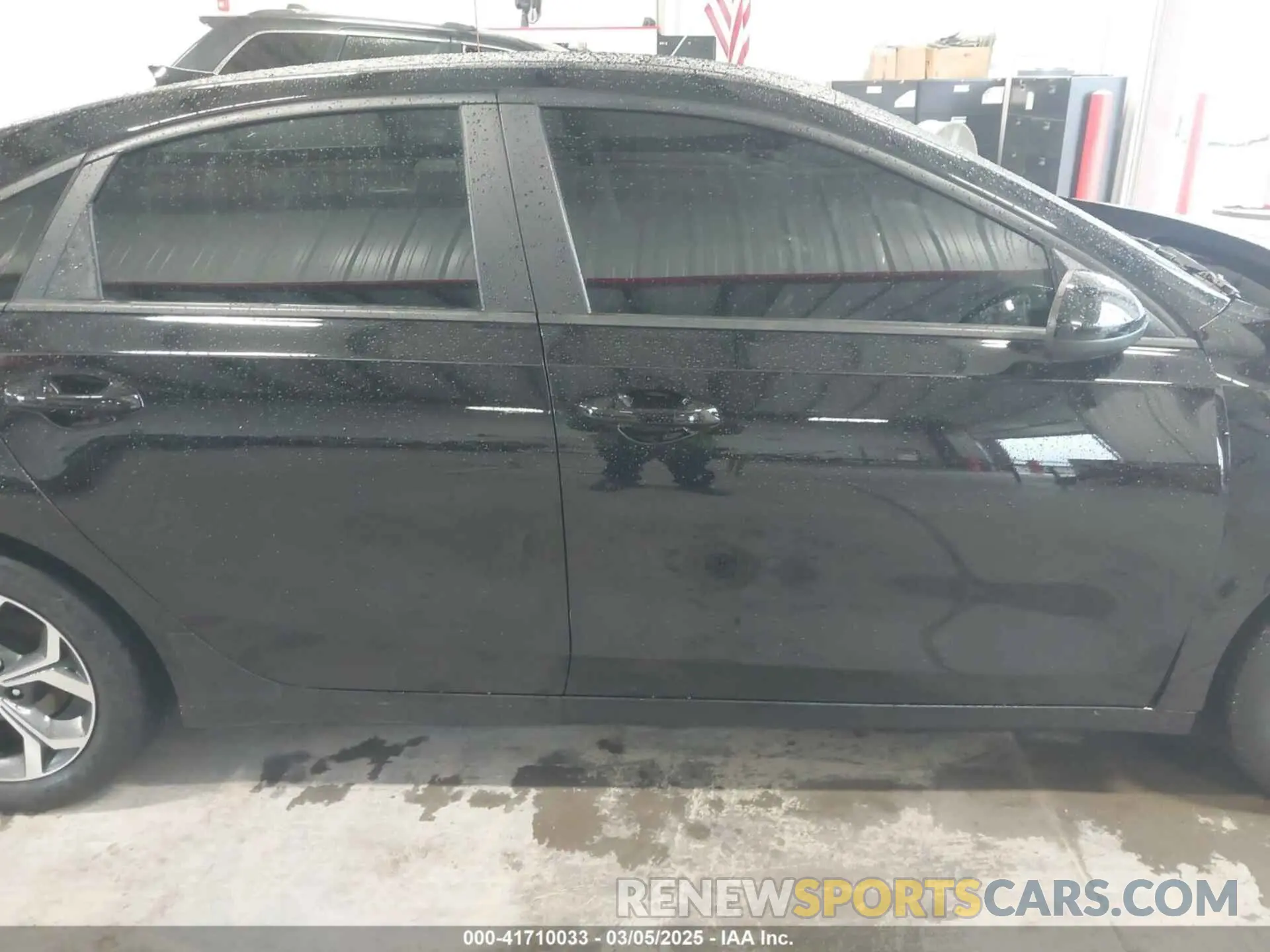 14 fotografías del automóvil dañado 3KPF24AD9ME320279 KIA FORTE 2021